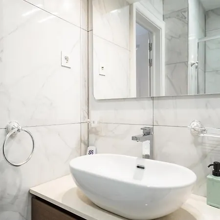 Akicity Baixa Glory *