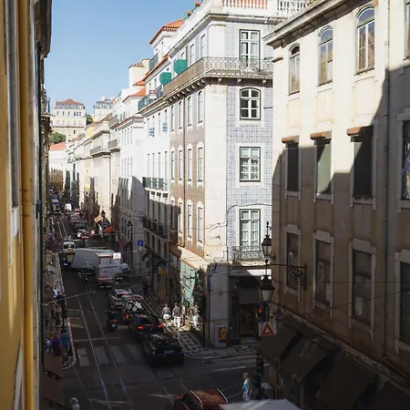 Akicity Baixa Glory * Lisbon