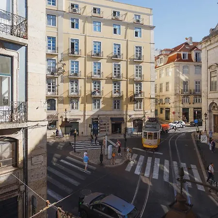 Akicity Baixa Glory Lisbon