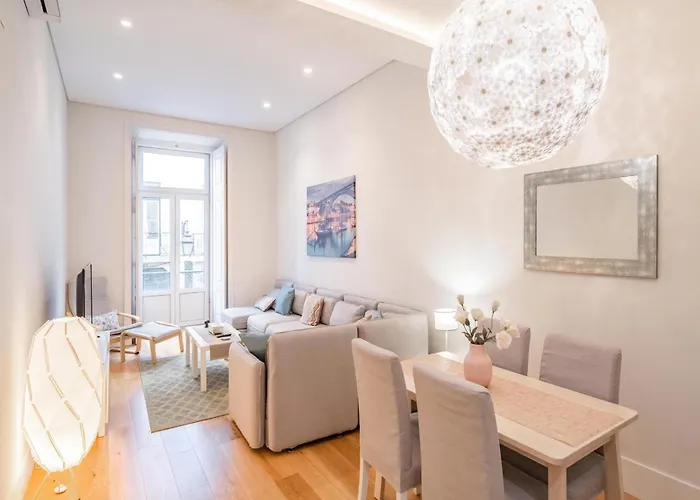 Akicity Baixa Glory Lissabon