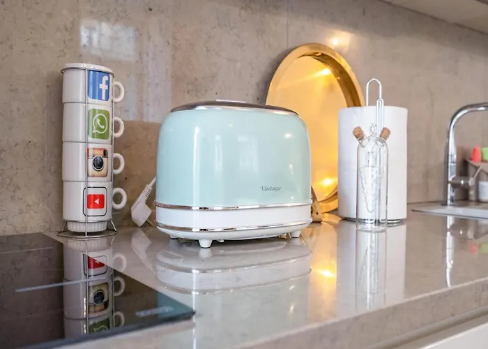 Akicity Baixa Glory *